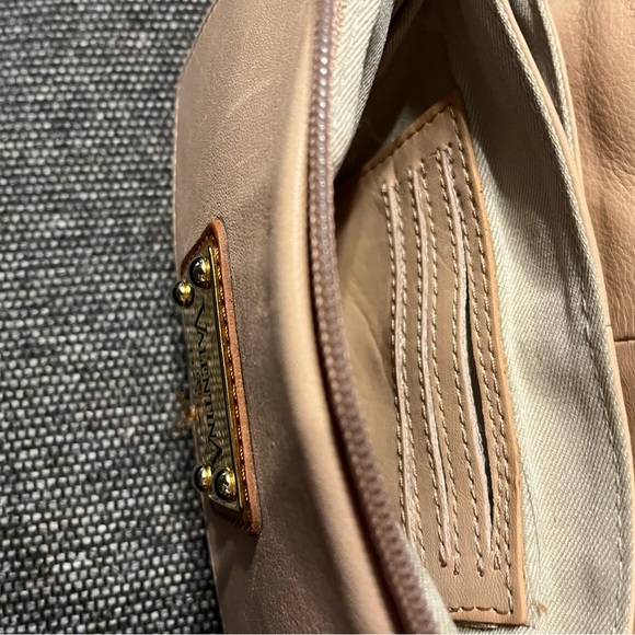 Valentina Italia Small Leather Crossbody - Picture 3 of 9